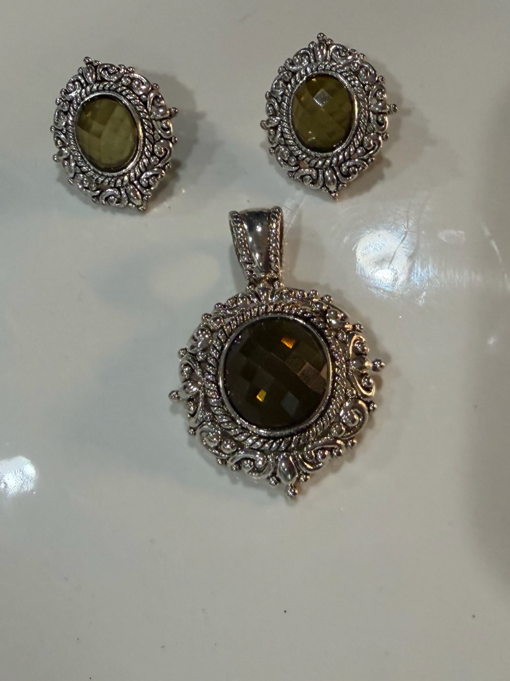 Vintage-Style Olive Green Gemstone Silver Pendant and Earring Set